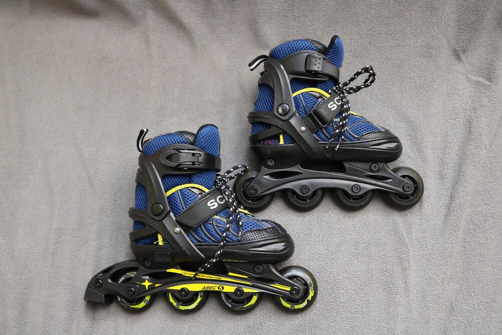SCHWINN Inline Skates Boy Youth Adjustable Size 1 2 3 4 Blue 64mm ABEC 5 Roller